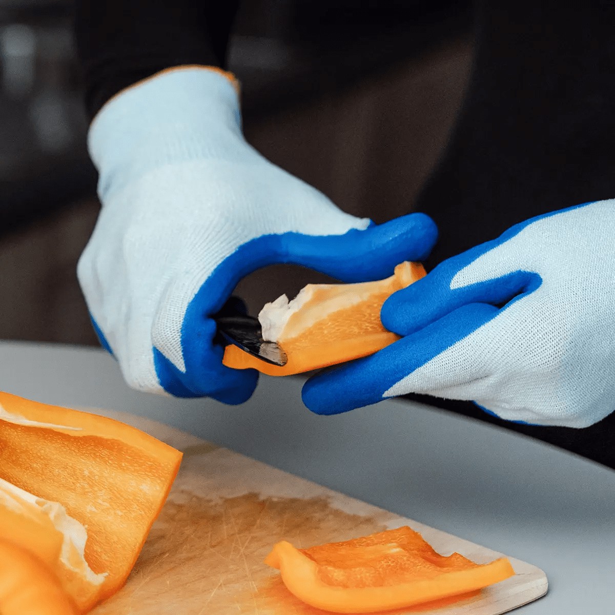 Bild von Schnittschutzhandschuhe für Lebensmittel mit Nitril‑Mikroschaum • SolidSafety
