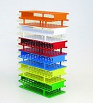 Bild von Reagenzglasständer, Polyketon, grün, 24 Röhrchen, Für Ø: 30 mm Stellplätze: 3 x 8  Maße (L x B x H): 283 x 108 x 83 mm