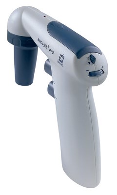 Bild von accu-jet pro Pipettierhelfer, dunkelblau, ohne Ladegerät, m, Wandhalter